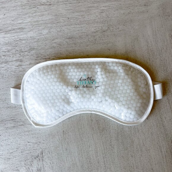 ✨ Exclusive Tiffany’s Gel Eye Mask – Employee-Only Wellness Gift ✨ - Picture 2 of 5